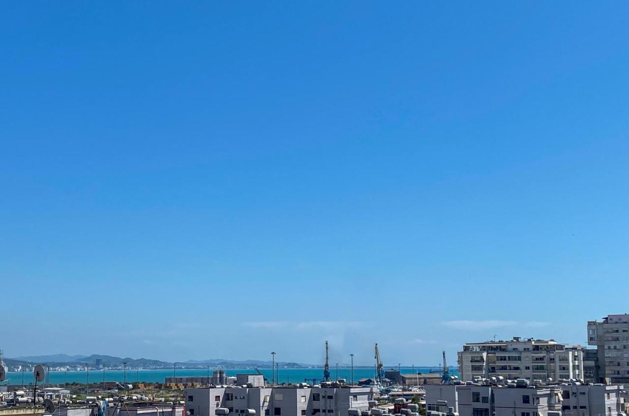 The White Corner Apartment Durres Ngoại thất bức ảnh
