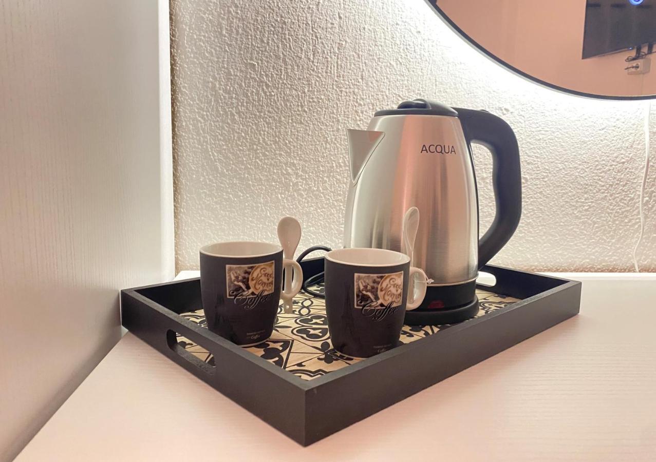The White Corner Apartment Durres Ngoại thất bức ảnh
